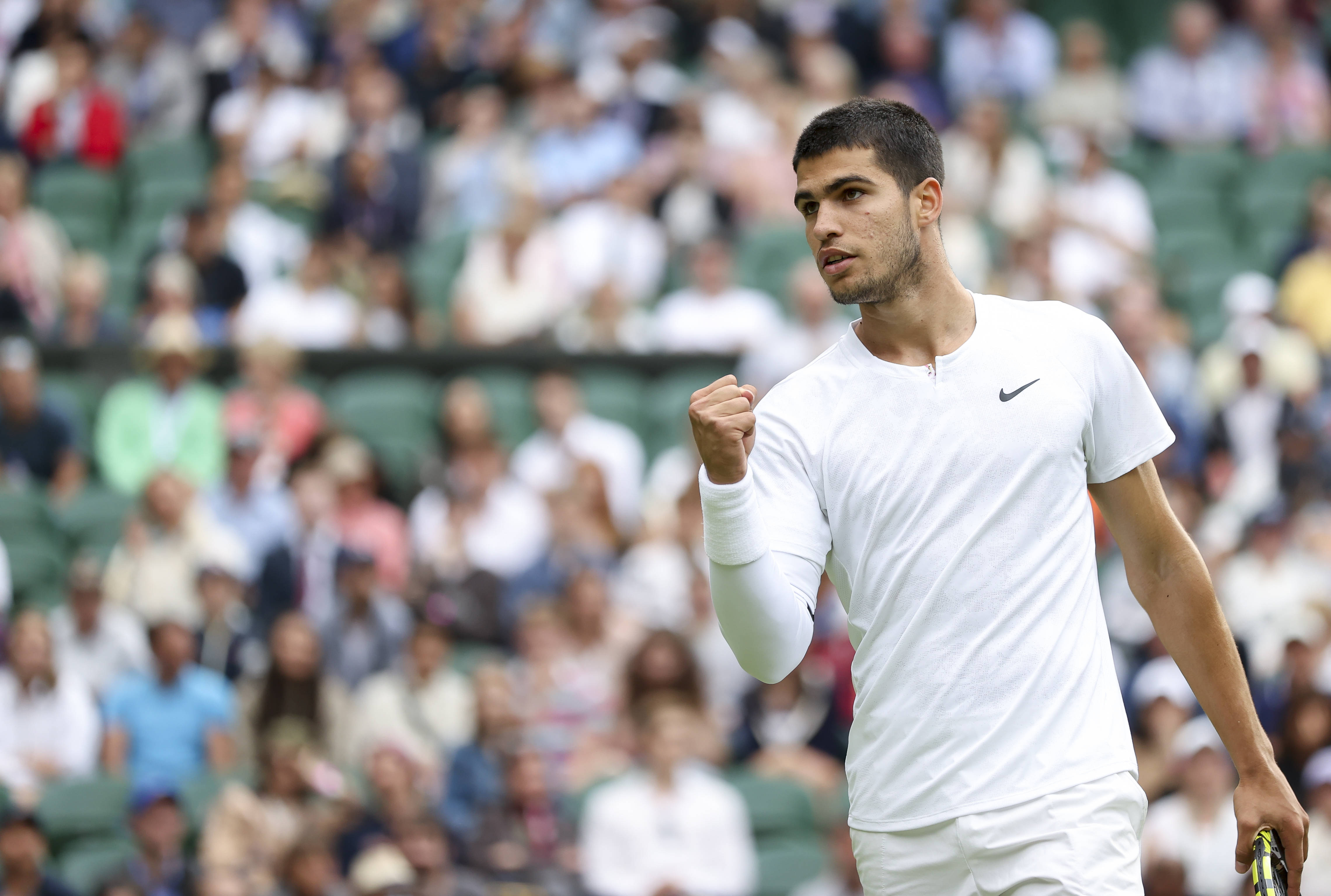 表现出色 表现出色